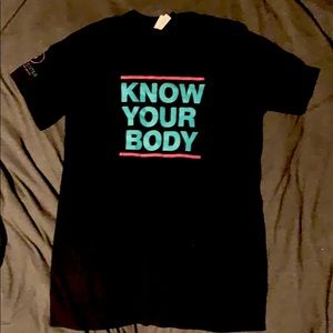 KNOW YOUR BODY medium tee